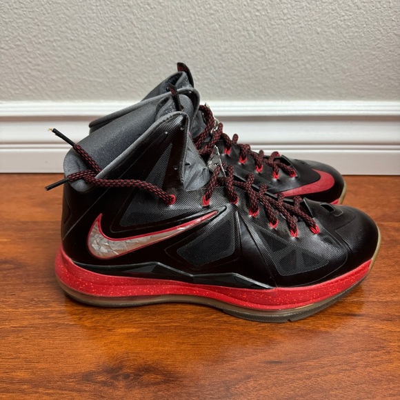 LeBron 10+ Sport Pack Pressure Size 11